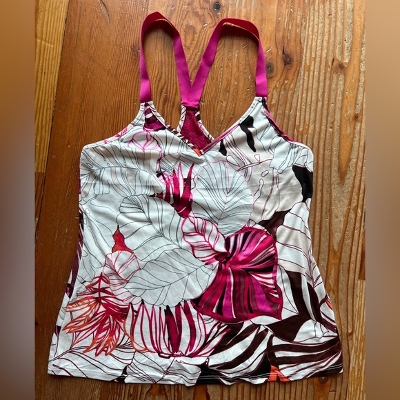 BRAND NEW, TAGS ON, NEVER WORN Linea Donatella - Picture 2 of 5